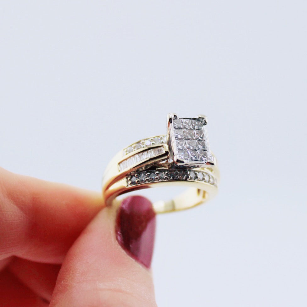 Luxury Diamond Ring