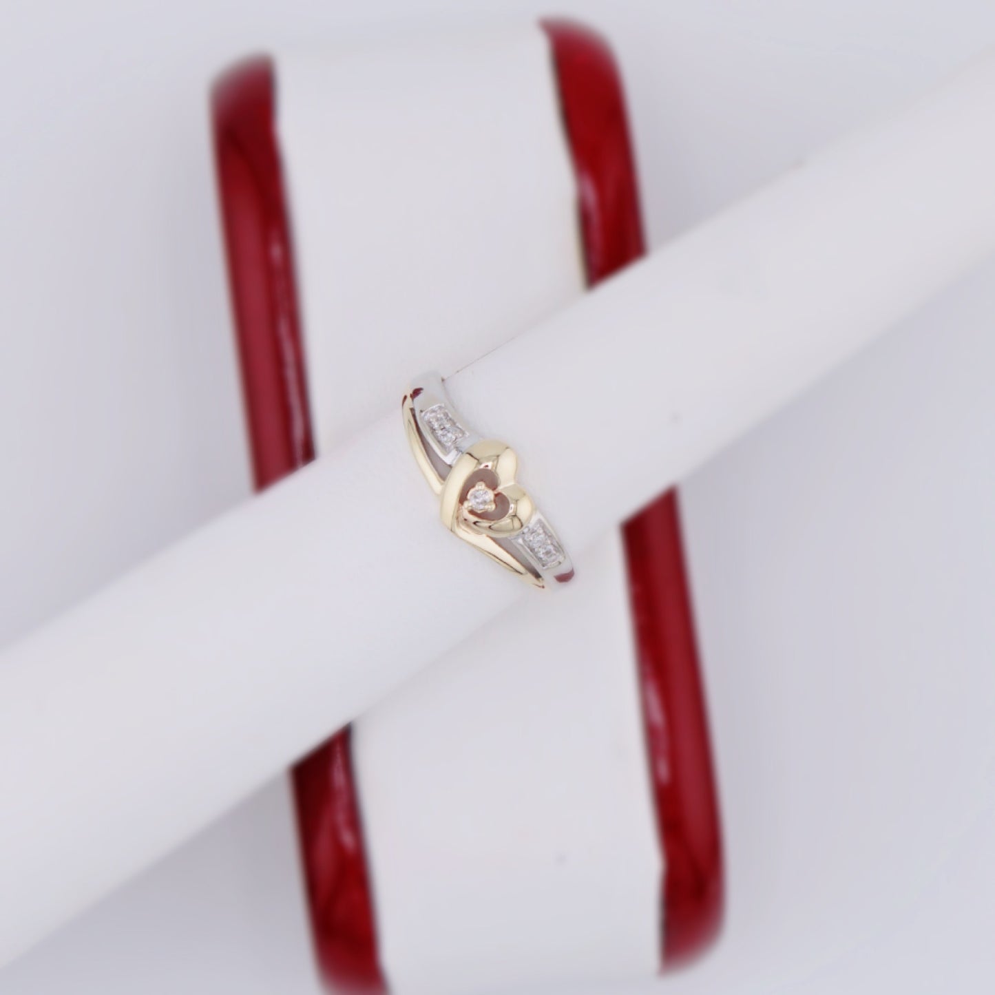Violet Diamond Ring
