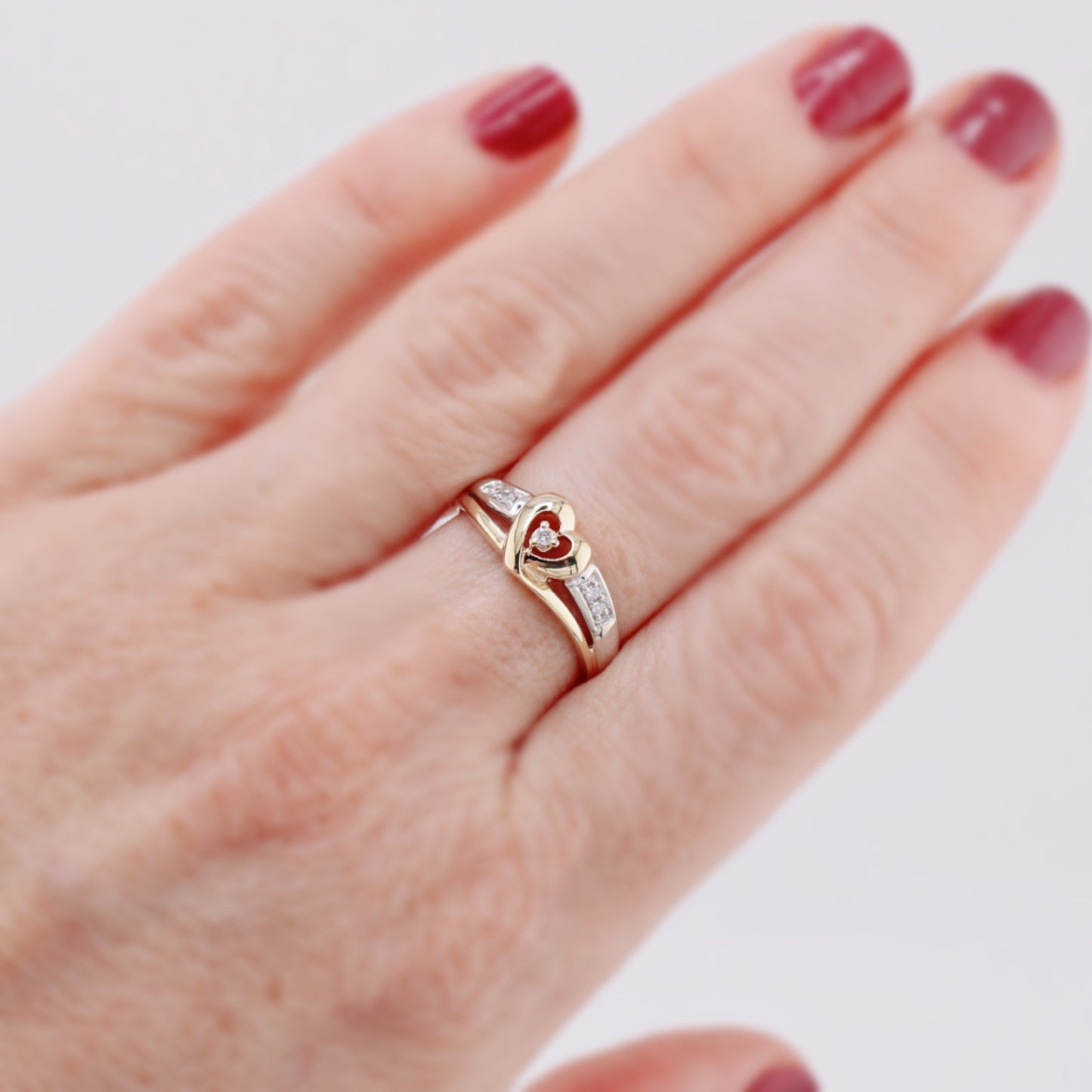 Violet Diamond Ring