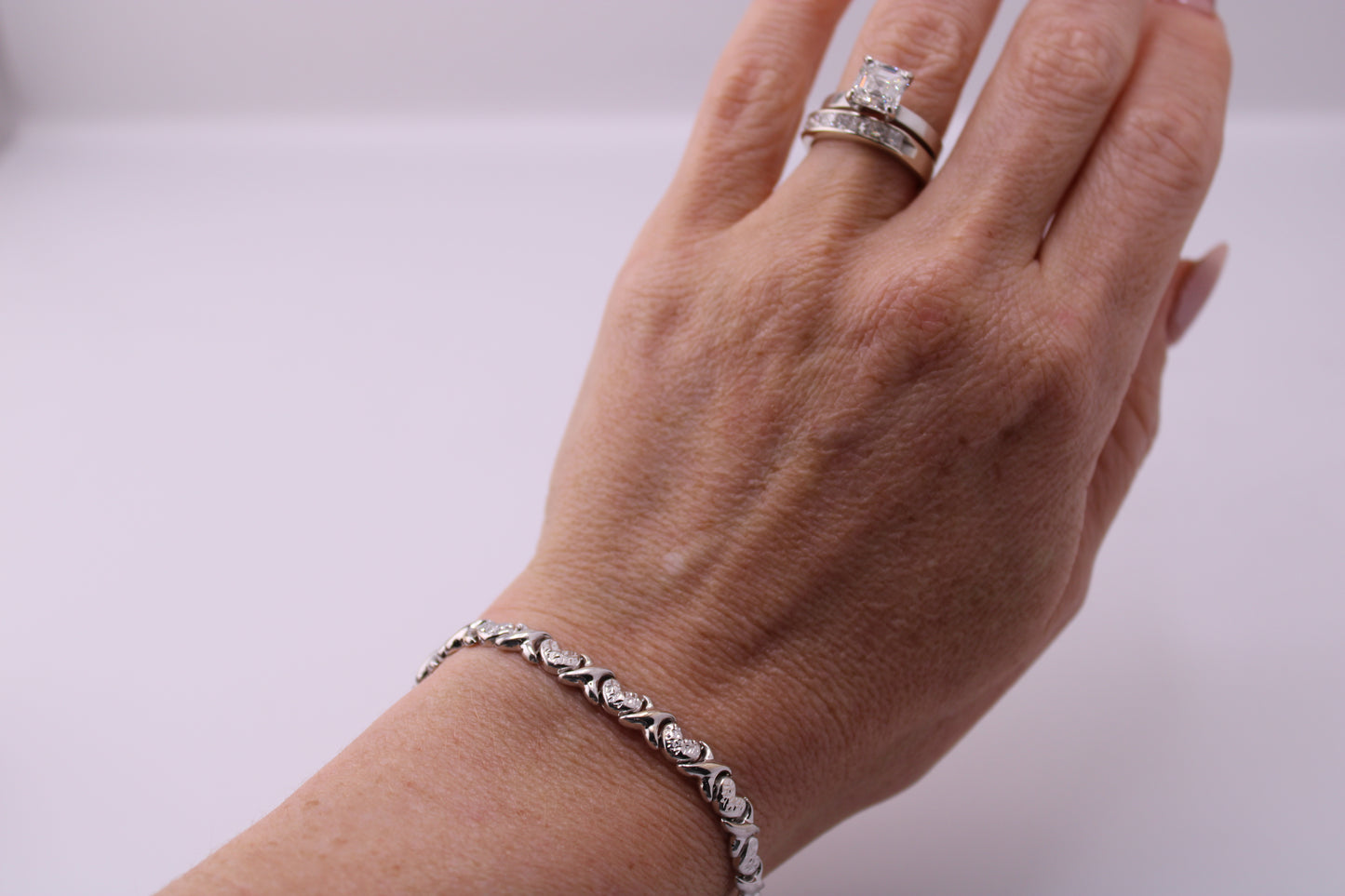 Hugs and Kisses Bracelet
