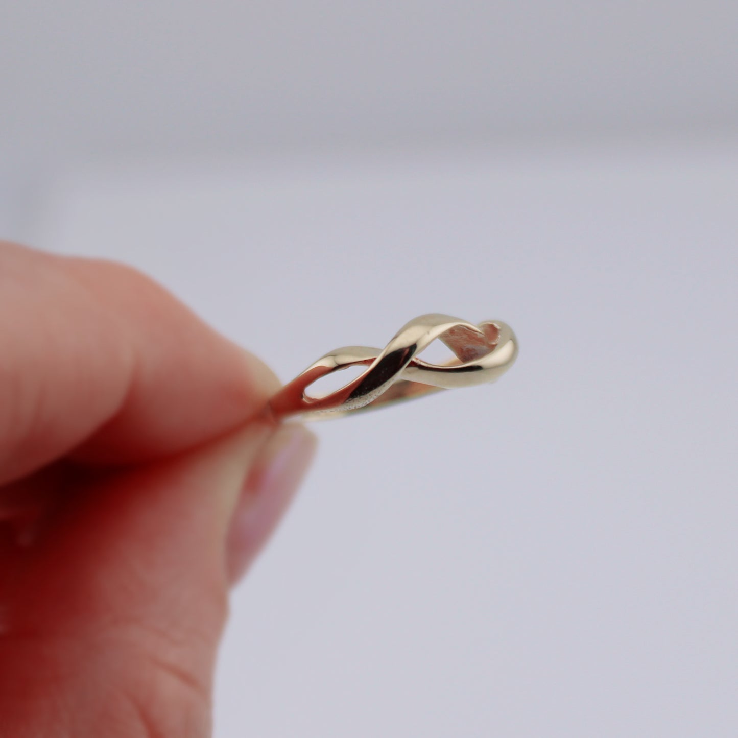 Milo Gold Infinity Ring