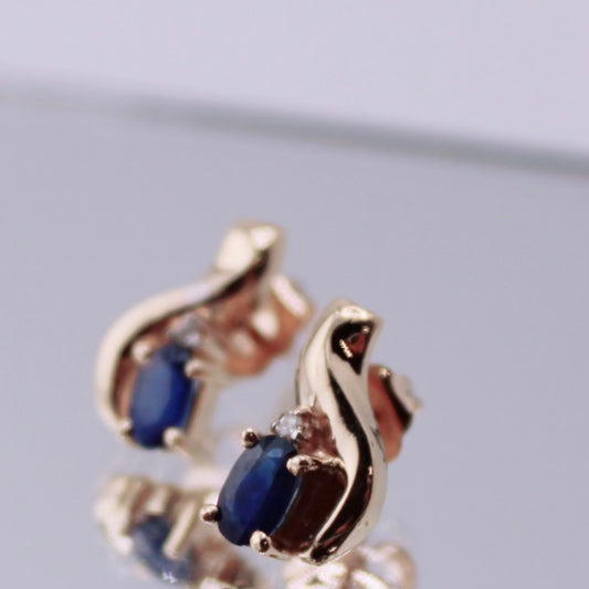 Iris Sapphire Earrings