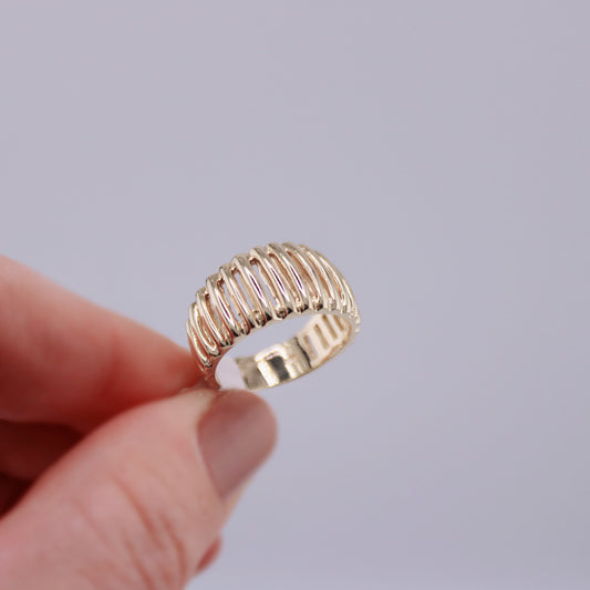 Glenda Freeform Ring