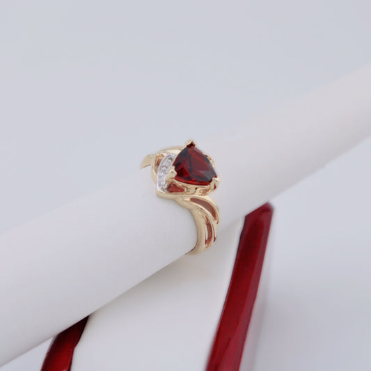 Sofia Garnet Ring