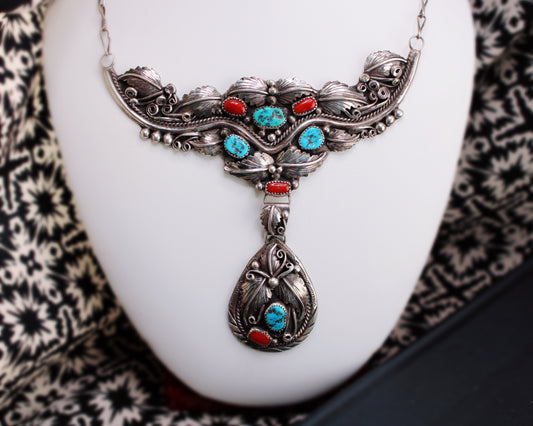 Vintage Dropdown Turquoise Necklace